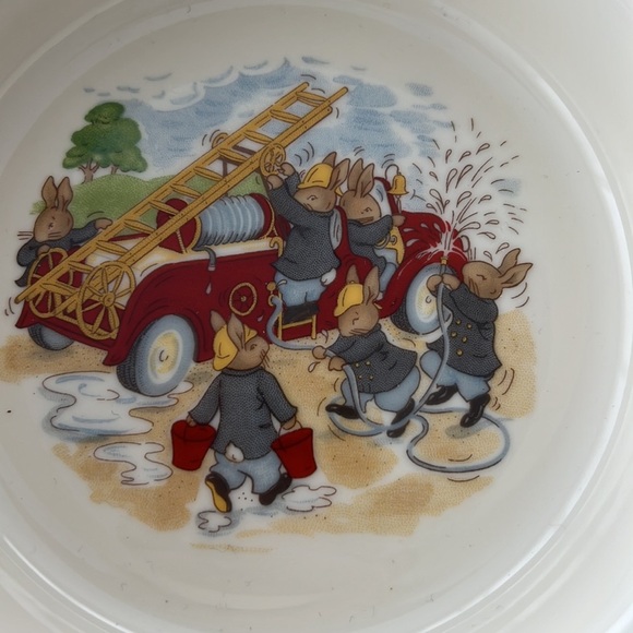 Vintage Birks Bunnykins set - Picture 2 of 5